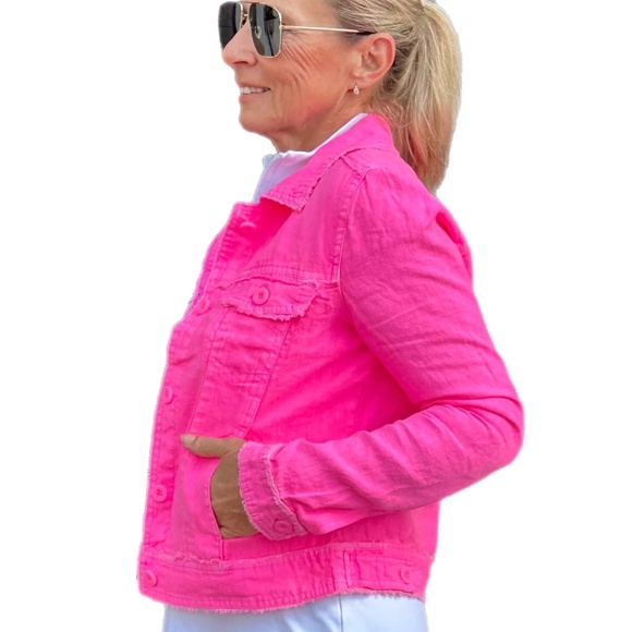 Lulu B LONG-SLEEVE LINEN JACKET BRIGHT HOT PINK - Picture 3 of 6